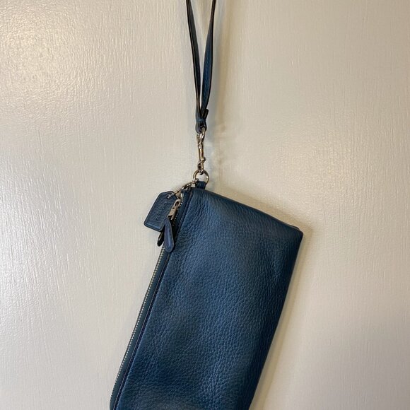 Coach Double Corner Zip Wristlet 6649 - Metallic Blue - Picture 4 of 10